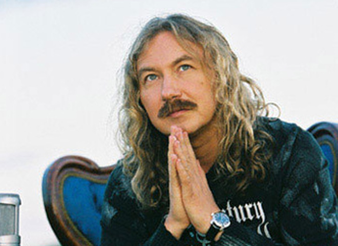 Игорь Николаев