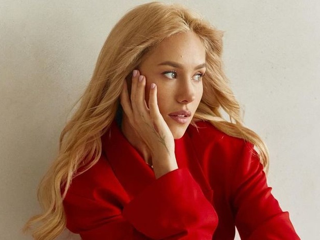 «Я знаю, чого варта»: Квіткова відповіла на закиди, що досі не у стосунках