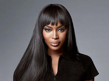 Наомі Кемпбелл має найкрутіший вигляд у цьому звичайному, але елегантному образі