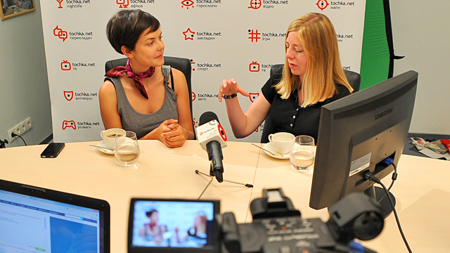 Хелен Фебі та Катерина Тейлор