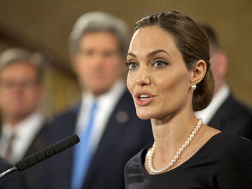 Анджелина Джоли показала седину