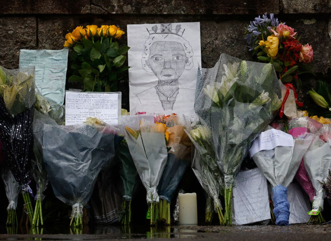 Королева Елизавета умерла 2022