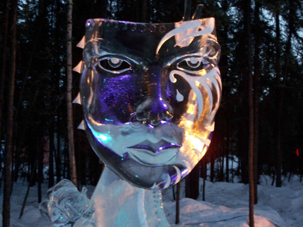 Завораживающие ледяные скульптуры