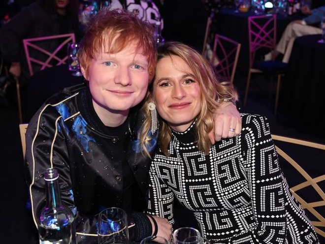 У дружини Еда Ширана виявили пухлину під час вагітності