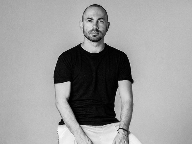 Андрій Бєдняков зробив перше спільне фото із 9-місячним сином на березі Дніпра