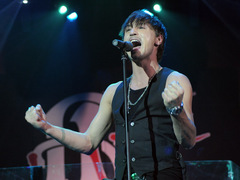 Дима Билан представил в Киеве ILive!