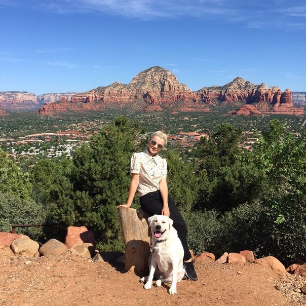 Мика Ньютон на золотом глобусе