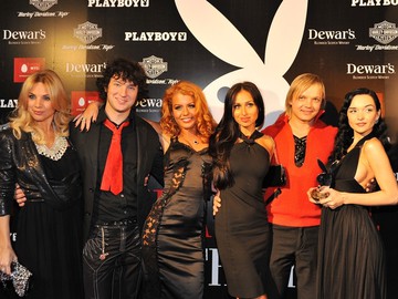 Playboy устроил шоу для лучшей модели