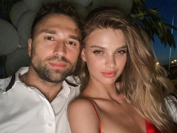 Колишній «Холостяк» Михайлюк та модель Хлистун розсекретили стать другої дитини на гендер-паті