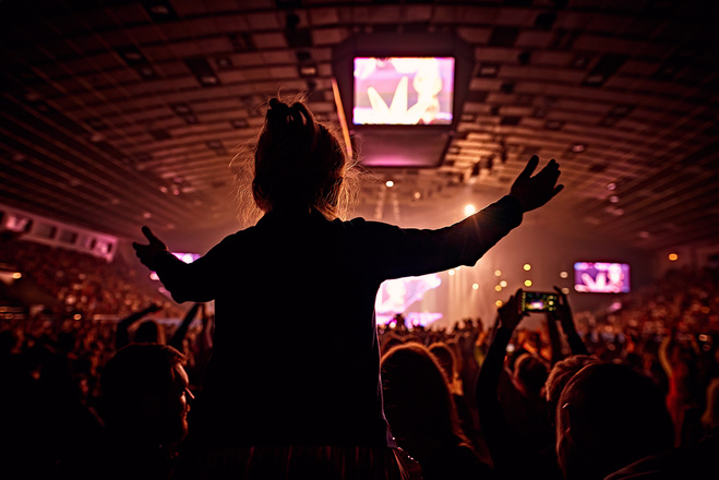 Оля Полякова и ее шоу "Королева ночи"