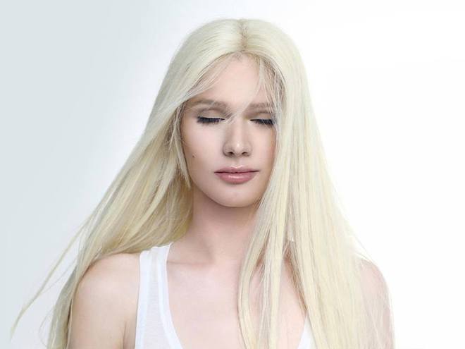 Борис Апрель