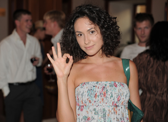 Олена Виноградова