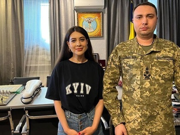 Раміна Есхакзай розповіла про таємну поїздку на острів Зміїний на запрошення Буданова