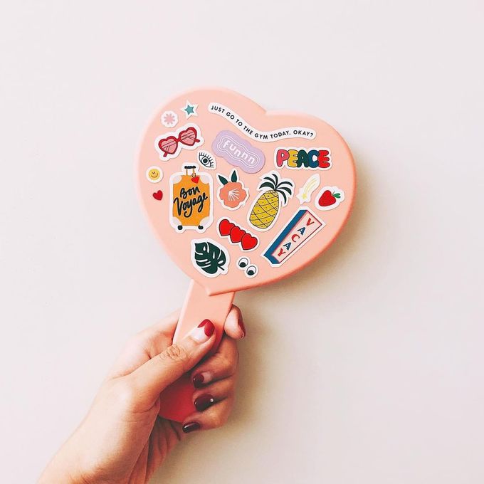 Ідеї подарунків з Instagram на 14 лютого для коханої