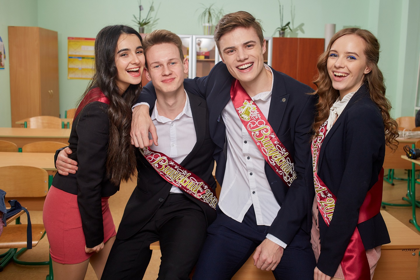 Школа. Випускний