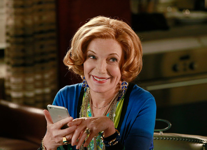 У зірки серіалу «Касл» Сьюзен Салліван діагностували рак легень