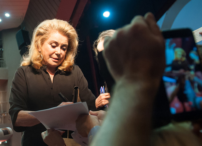 Катрин Денев на творческой встрече в Одессе: ТОП-5 цитат легендарной актрисы