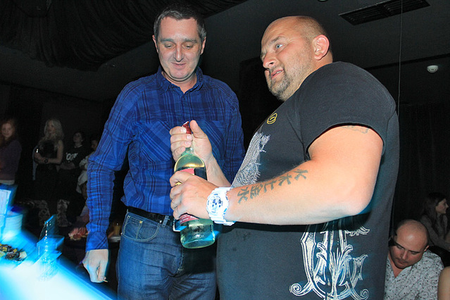 Презентация клипа Дурнева и Маняши