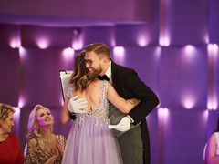 "Від пацанки до панянки"