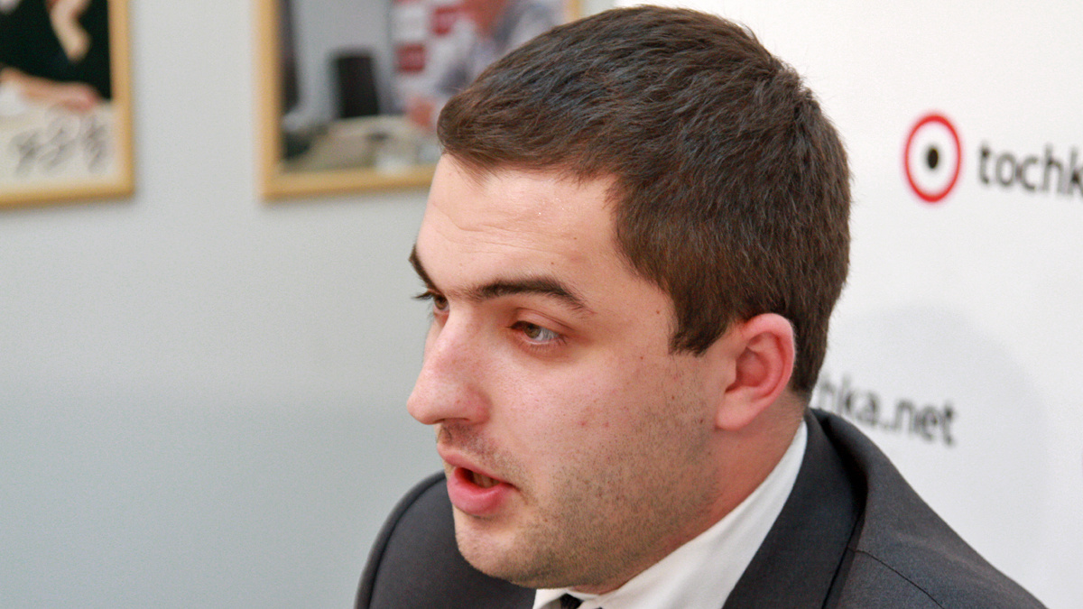 Євген Ларін