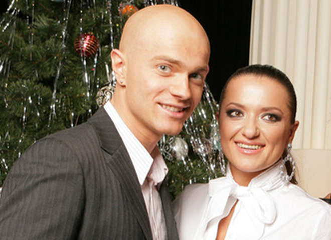 Юрий Рыбчинский в компании мамы Могилевской и Лады Лузиной