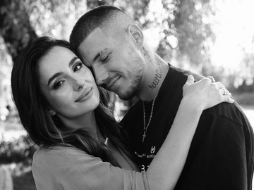 Волошин після втечі з України, заявив, що помирився з ексдружиною Трінчер