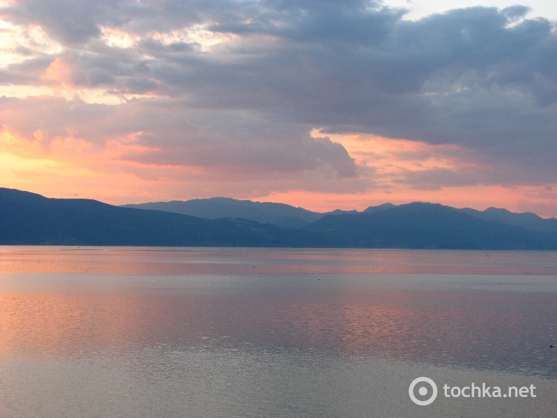 Дівчата в дорозі : Албанія з Людмилою Гріцфельдт