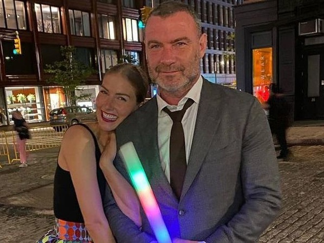 Зірка «Людей Ікс» і посол United24 Лієв Шрайбер втретє стане батьком — ЗМІ