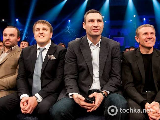 Вакарчук, Скрипка, Кличко, Усик