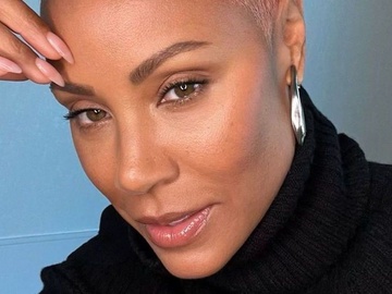 Джада Пінкетт-Сміт в обтислій сукні звернулася до публіки з посланням