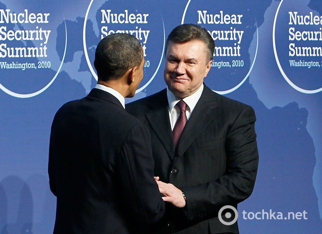 Янукович с Обамой на одной из немногих встреч