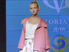 Victoria Gres для Yellow&Blue HFW 2011
