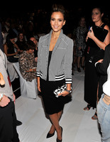 Звездные советы: с чем носить бомбер Звездные советы: с чем носить бомбер