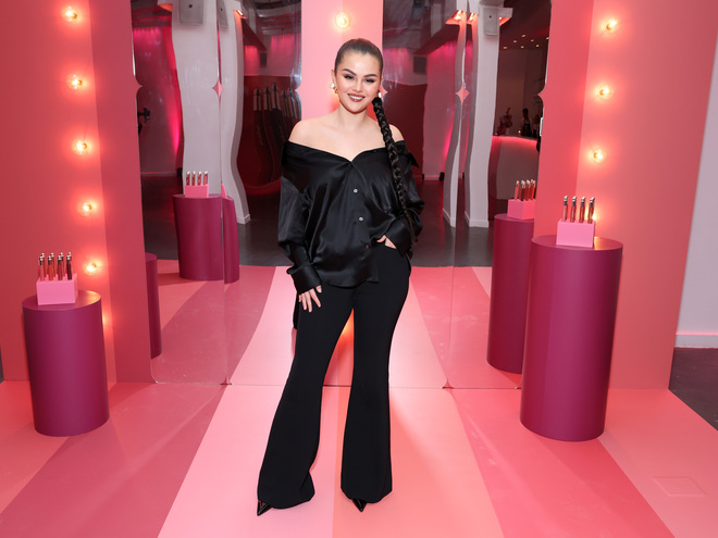 Селена Гомес засвітила інтимне татуювання на фото у купальнику