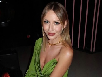 Леся Нікітюк повернулася на роботу через 5 тижнів після народження первістка