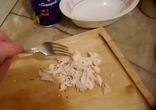 Салат с курицей и ананасами