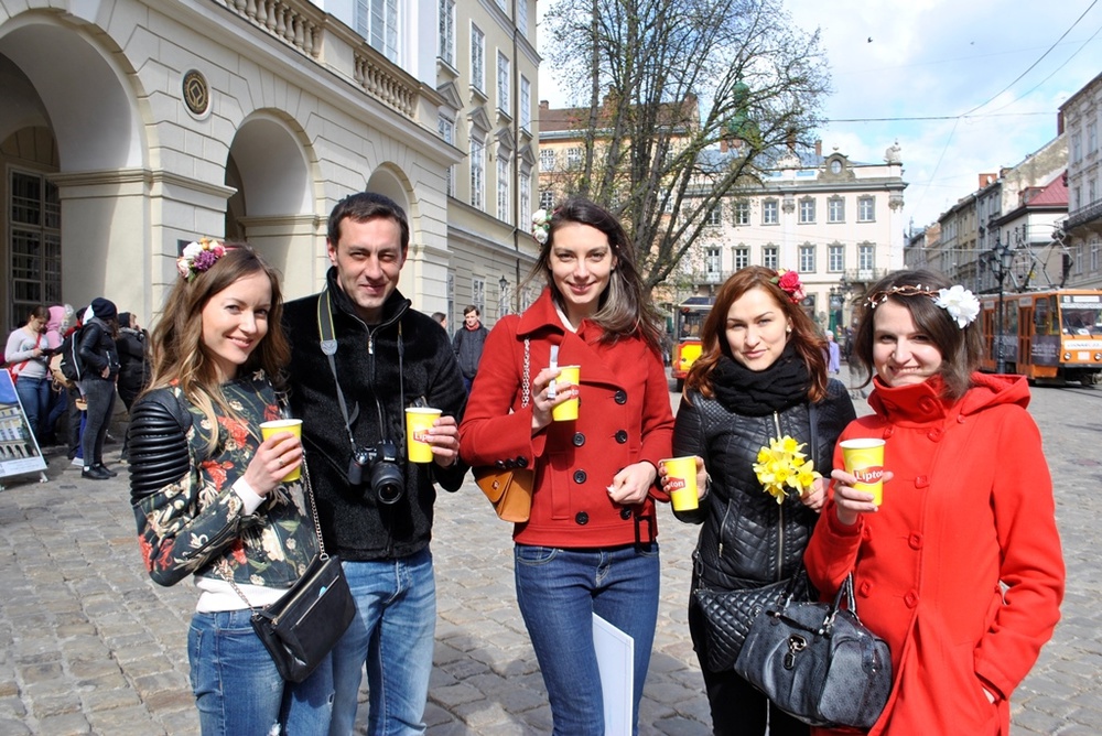 Lipton робить світ яскравішим