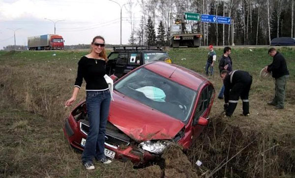 Осторожно! За рулем женщины!