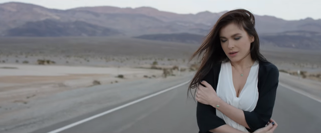 Лена Темникова