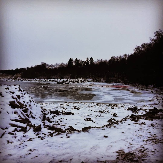 Естоні червона вода
