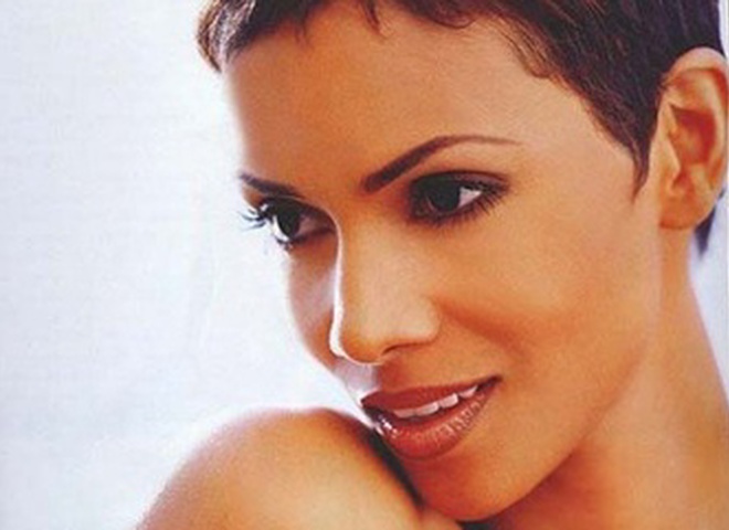 Холли Берри