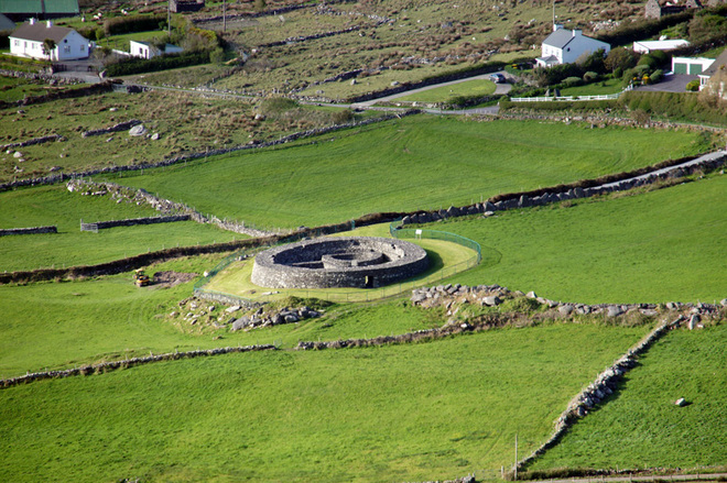 Fairy fort / earthen ringfort in Kilmacoo