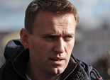 красивый мужчина Алексей Навальный