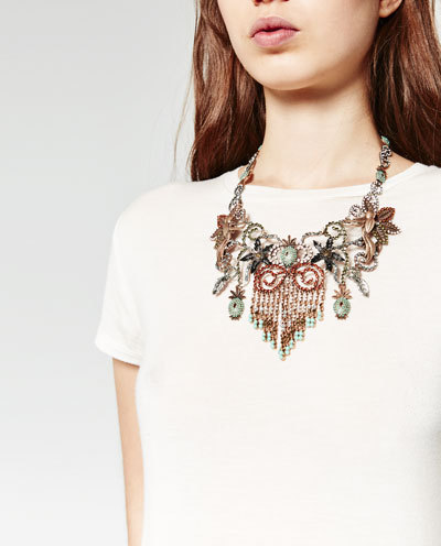 Укороченный топ: как и с чем носить