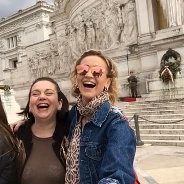 Бузова в Италии