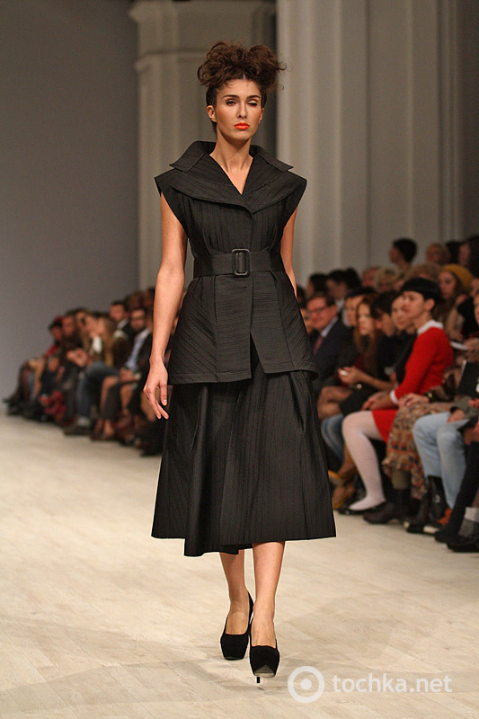 Показ Татьяна ЗЕМСКОВА / Елена ВОРОЖБИТ