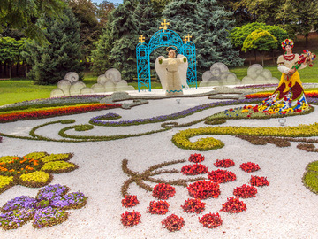 Весна в городе: лучшие парки Киева