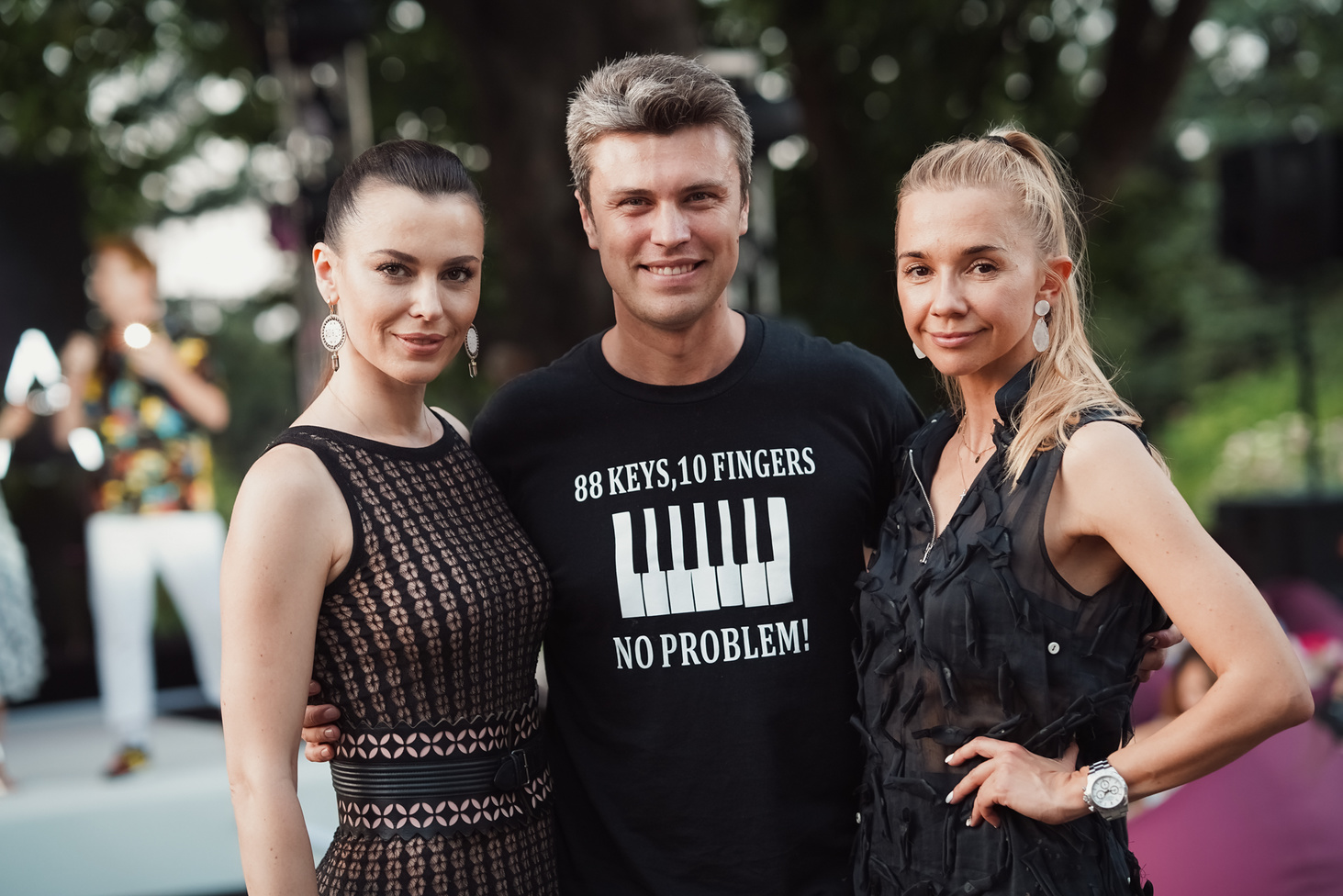 Киевская Точка G: On I Ona впервые создали иммерсивное шоу в ботсаду