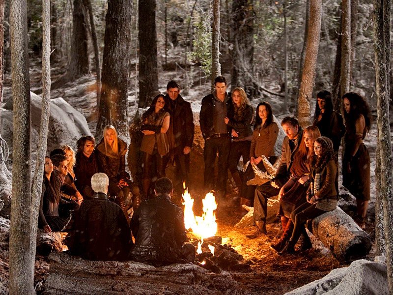 Кадры из фильма Сумерки Сага Рассвет. Часть 2