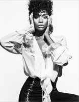 Зои Салдана в образе Принса для The Edit